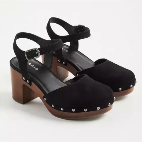 NWOT Black and Brown Studded Mules Sz 8WW - Picture 1 of 1